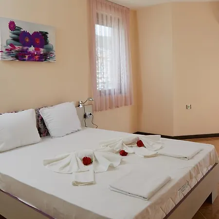 Mars Apartments In Complex Shipka Sveti Vlas Exterior photo